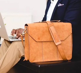 从女王到王后都在中意的7大手工皮具