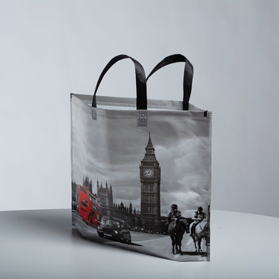 俱乐部类型手提袋