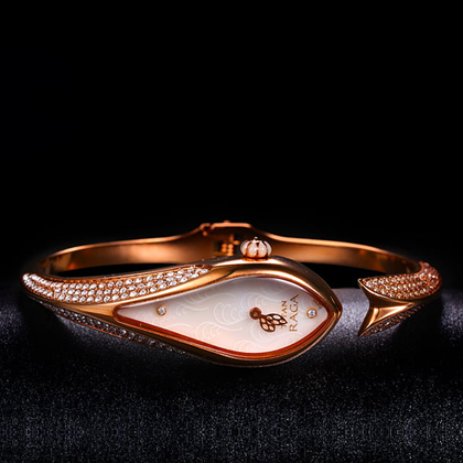 高级石英时尚女表 PI022