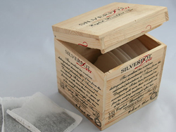 「月見四色的月亮河」MOON