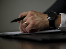 民生期货网站首页投标稿