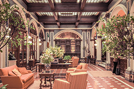 欧式复古客厅设计