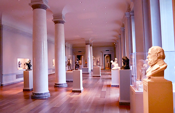 艺术展品博览会