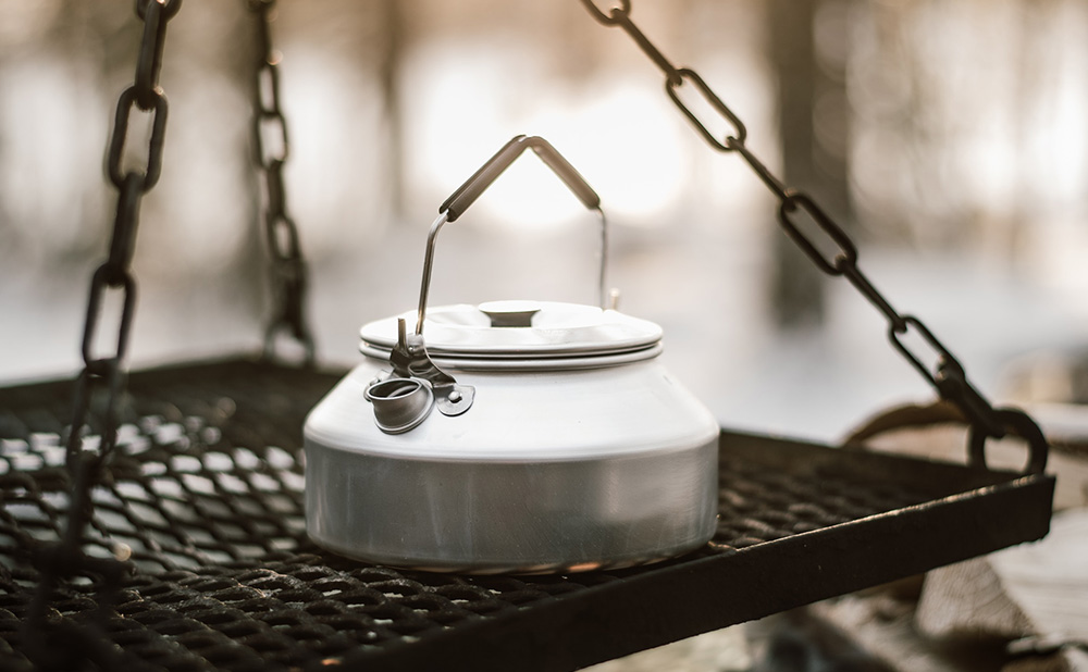 户外野营用品迎来旺季